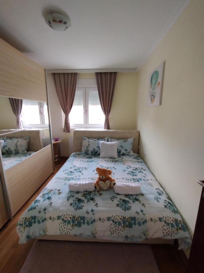 Apartman Mali Raj Vrnjačka Banja Buitenkant foto