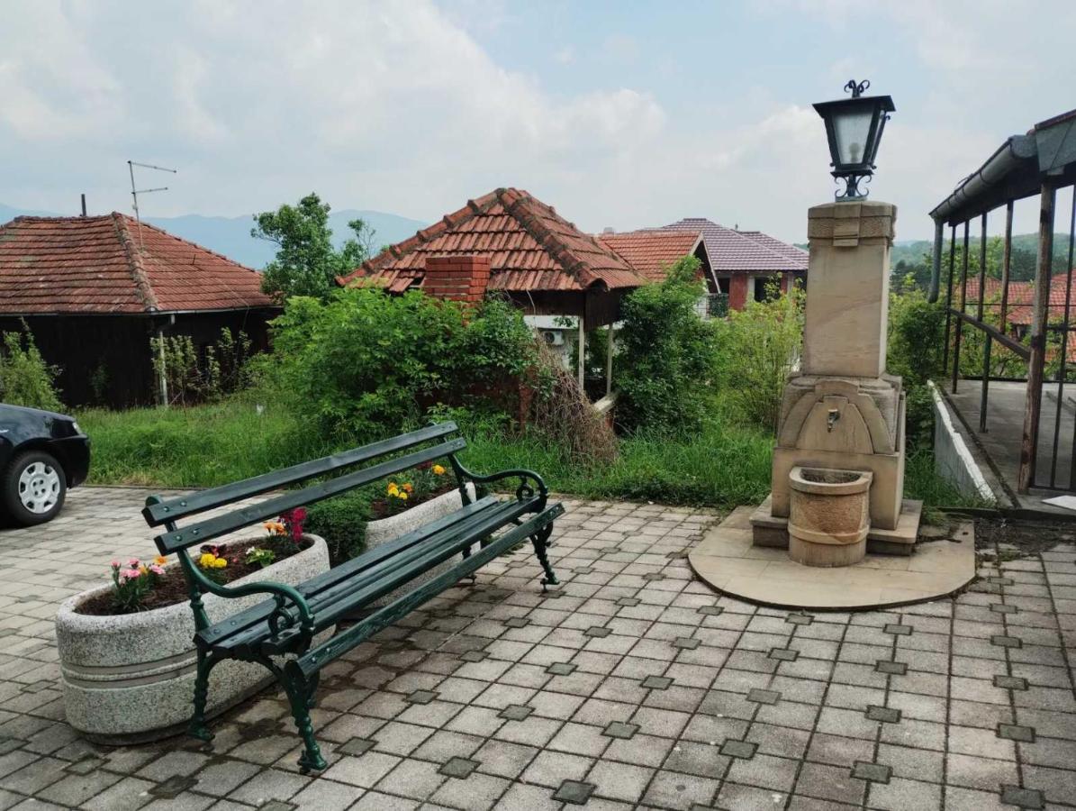 Apartman Mali Raj Vrnjačka Banja Buitenkant foto
